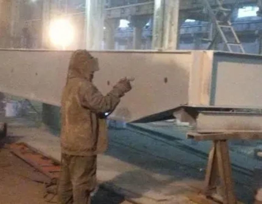 Polyurea được khuyến nghị sử dụng ở đâu và không được khuyến nghị sử dụng ở đâu?